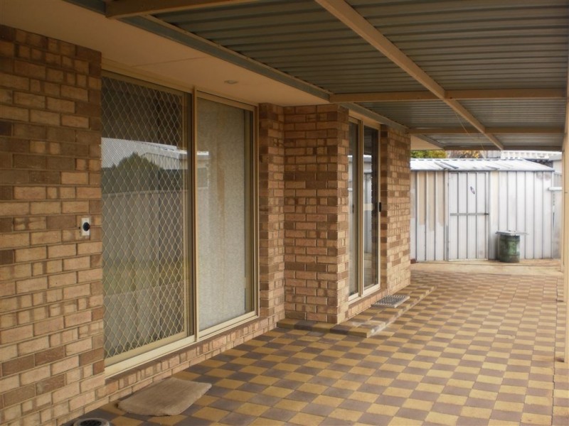 3B Palm Court, Eaton WA 6232