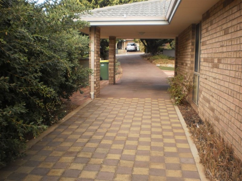 3B Palm Court, Eaton WA 6232