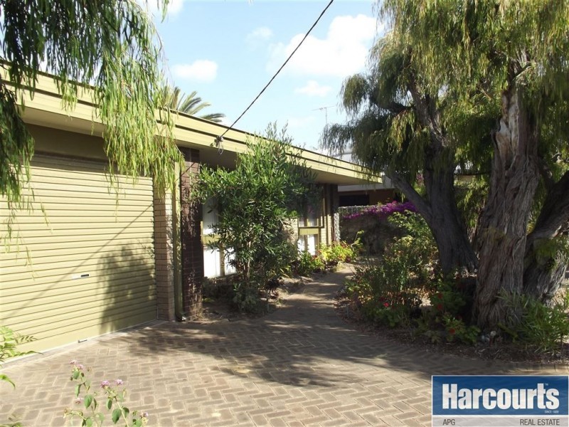 14 Harwood Place, South Bunbury WA 6230