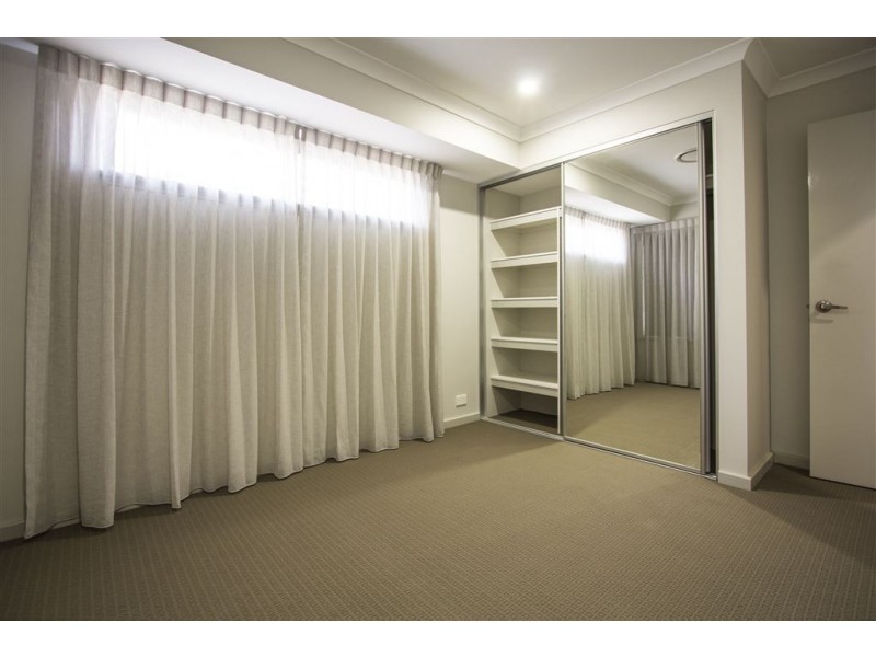 3/7 Nepean Turn, Millbridge WA 6232