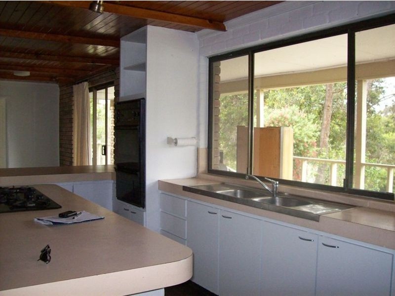 7 Seabreeze Close, Leschenault WA 6233