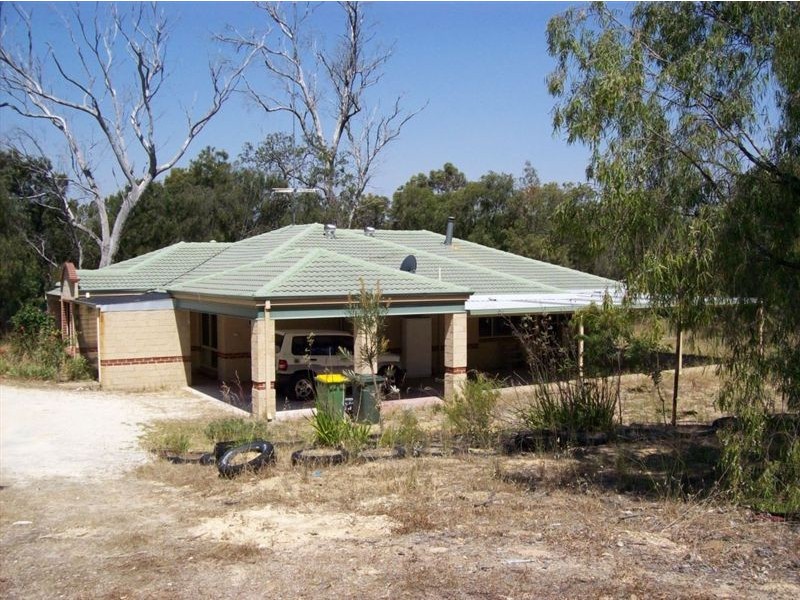 7 Seabreeze Close, Leschenault WA 6233