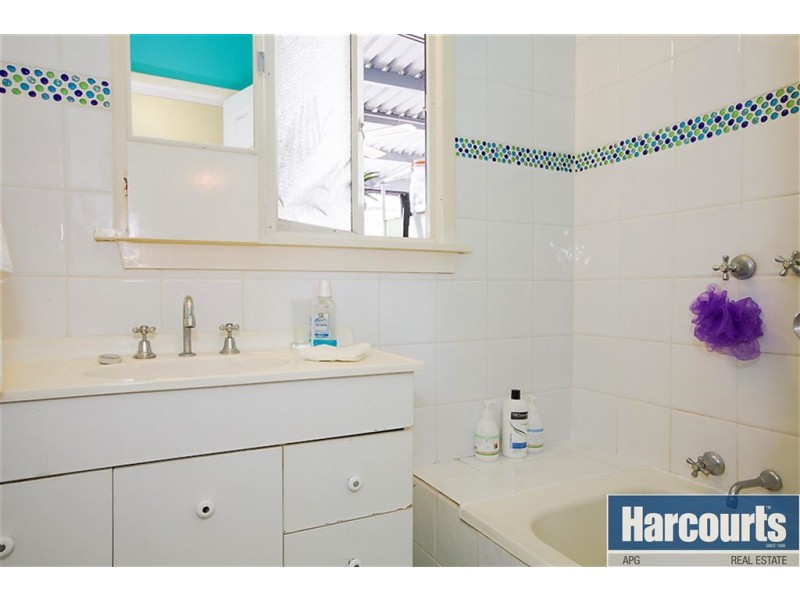 4 Ausden Street, Carey Park WA 6230