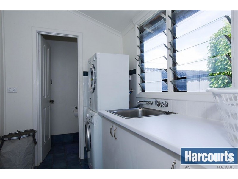 4 Ausden Street, Carey Park WA 6230