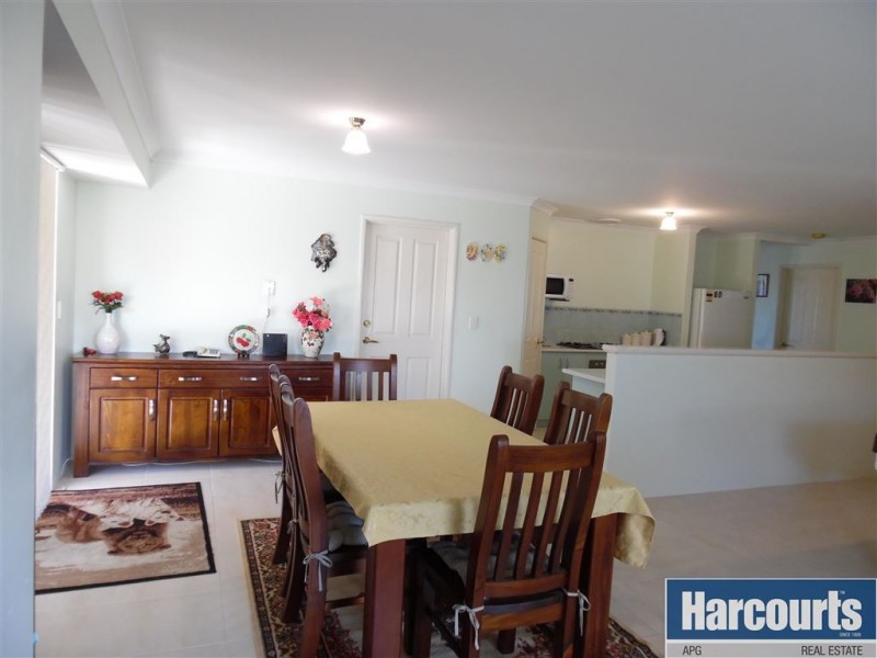 120 Macquarie Drive, Australind WA 6233