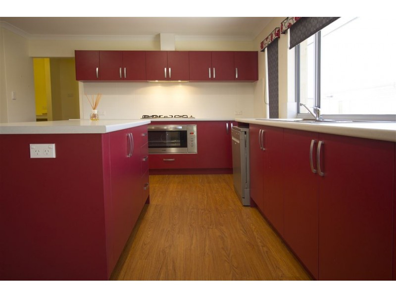 10 Riley Court, Australind WA 6233