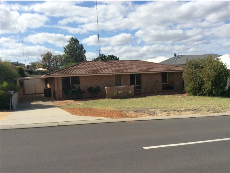 2 Henslagh Ave,, Australind WA 6233