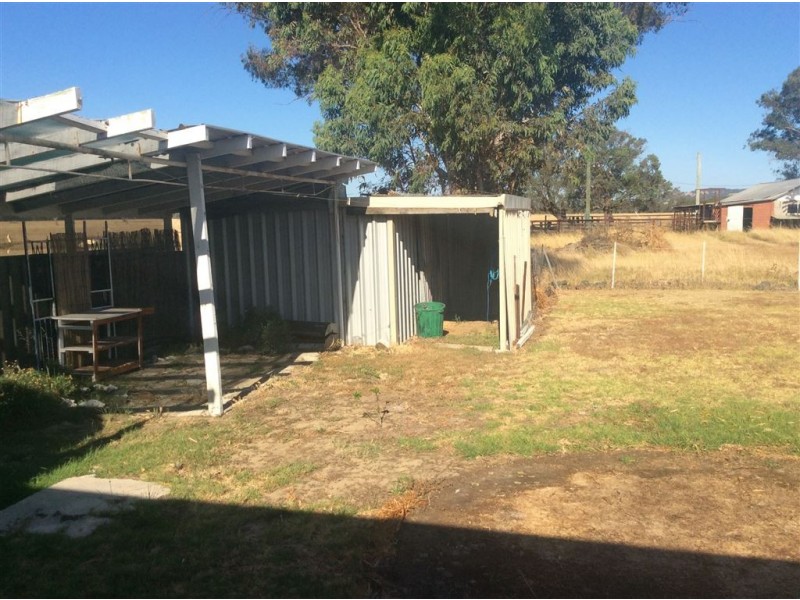 824 Waterloo Road, Waterloo WA 6228