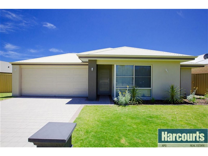 15 Waterford Way, Australind WA 6233