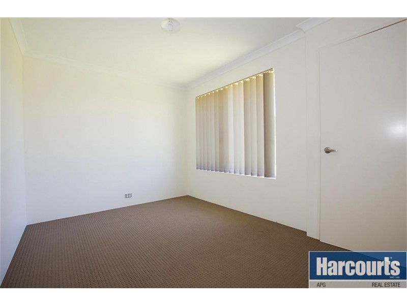15 Waterford Way, Australind WA 6233