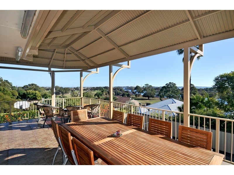 42 Eagle Crescent, Eaton WA 6232