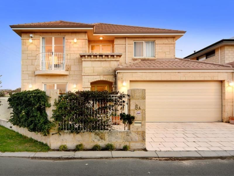 8A Holywell Street, South Bunbury WA 6230