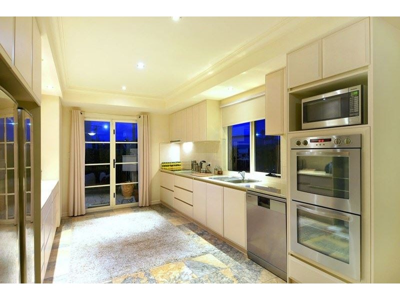 8A Holywell Street, South Bunbury WA 6230