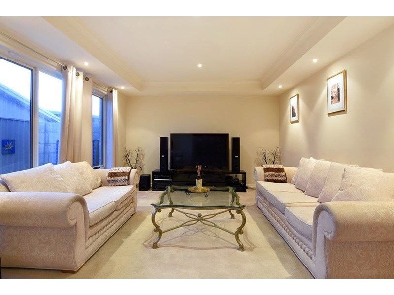 8A Holywell Street, South Bunbury WA 6230