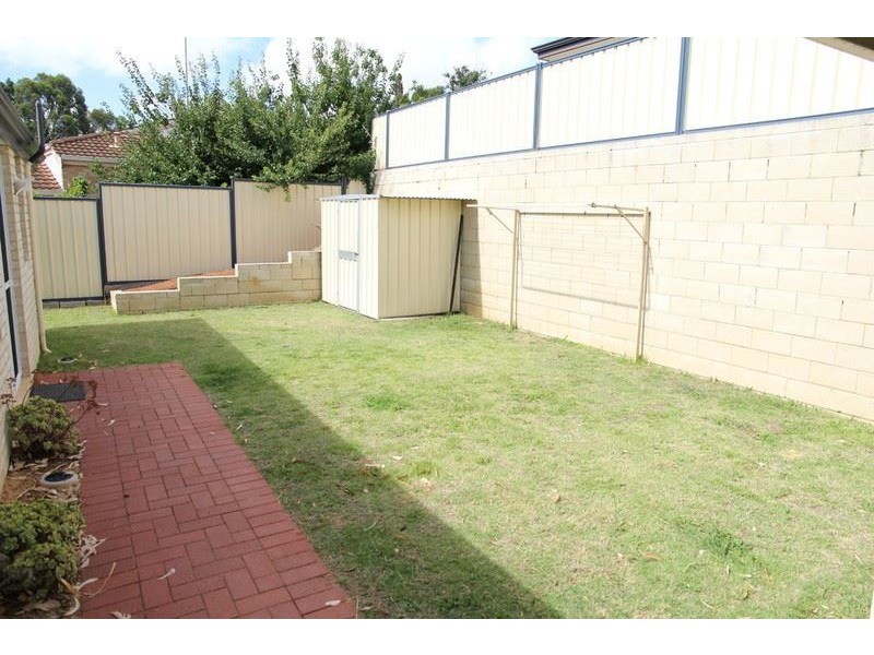 2A University Close, College Grove WA 6230