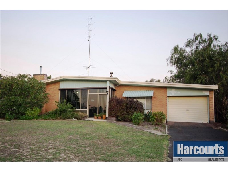 23 Upton Place, Australind WA 6233