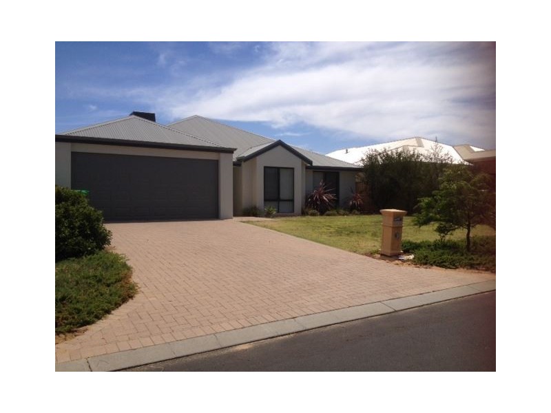 47 Crystal Bend, Dalyellup WA 6230