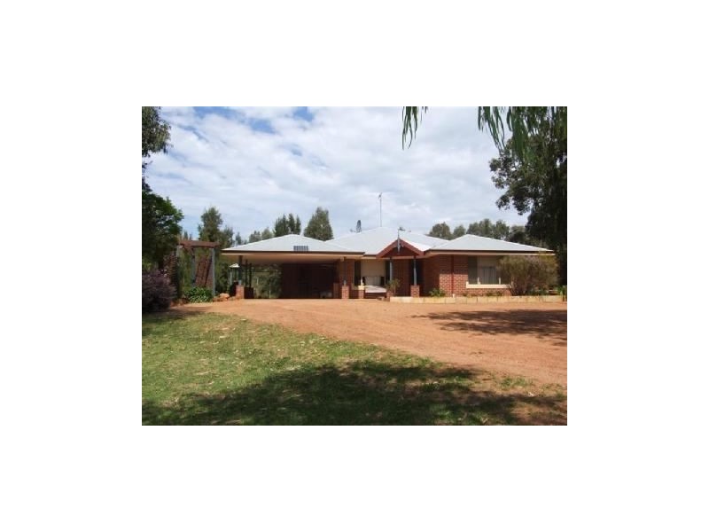 5 Leschenault Parade, Leschenault WA 6233