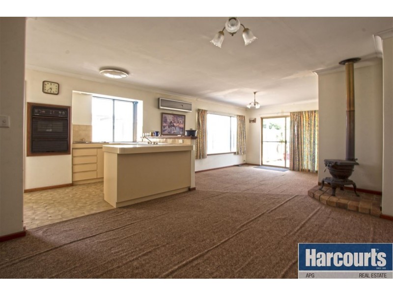 15 Georgia Street, Binningup WA 6233