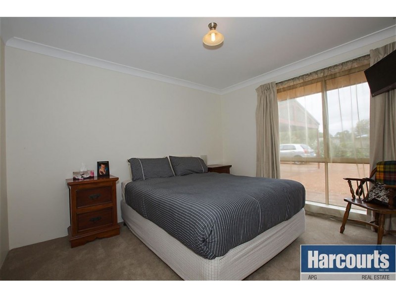 6 Palmer Place, Gelorup WA 6230