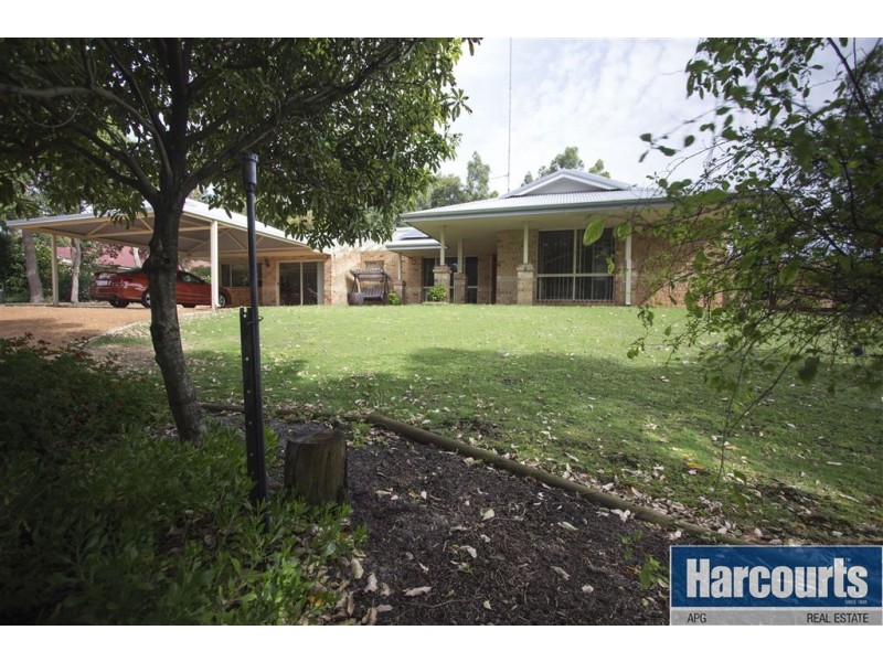 4 Marine Drive, Leschenault WA 6233