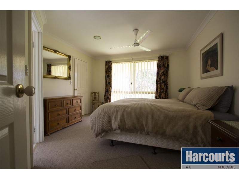 4 Marine Drive, Leschenault WA 6233