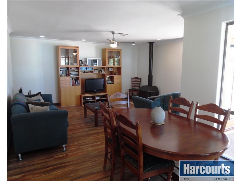 4 Harwood Place, South Bunbury WA 6230