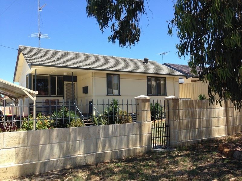 8 Belcher Street, Carey Park WA 6230