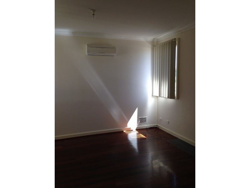 8 Belcher Street, Carey Park WA 6230