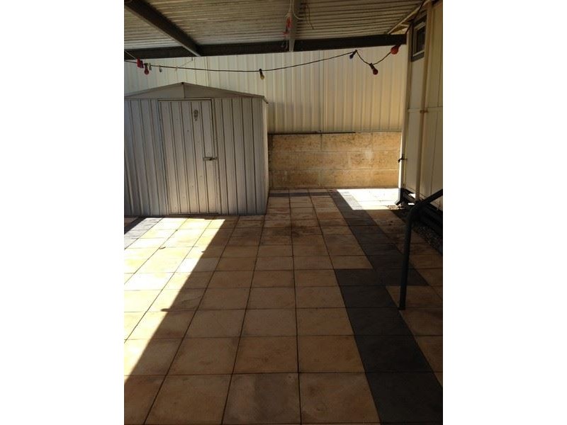 8 Belcher Street, Carey Park WA 6230