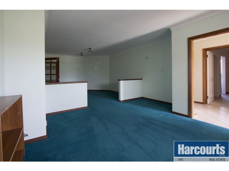 43 Parkfield Way, Australind WA 6233