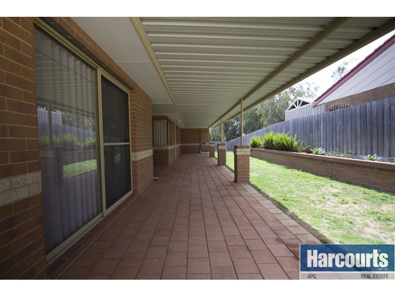 43 Parkfield Way, Australind WA 6233