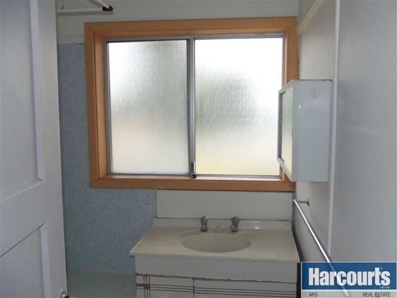 11 Cable Street, Collie WA 6225