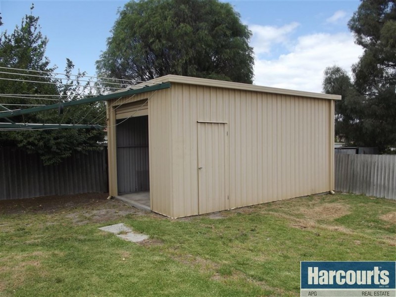 11 Cable Street, Collie WA 6225