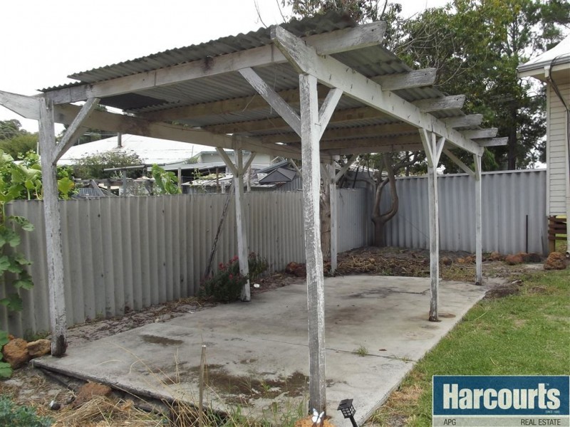 11 Cable Street, Collie WA 6225