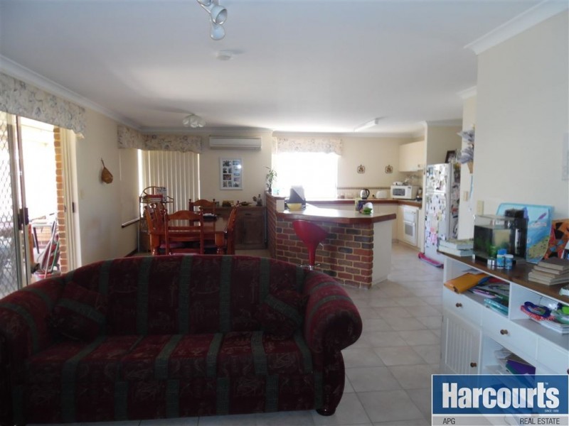 3/12 Olsen Grove, South Bunbury WA 6230