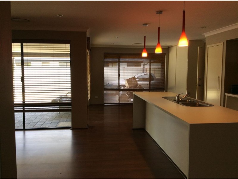 6 Turquoise Lane, Australind WA 6233