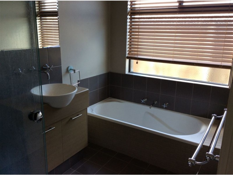 6 Turquoise Lane, Australind WA 6233