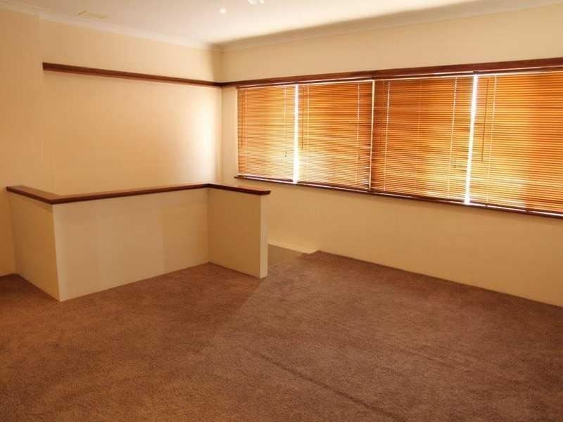 83 Pratt Road, Eaton WA 6232