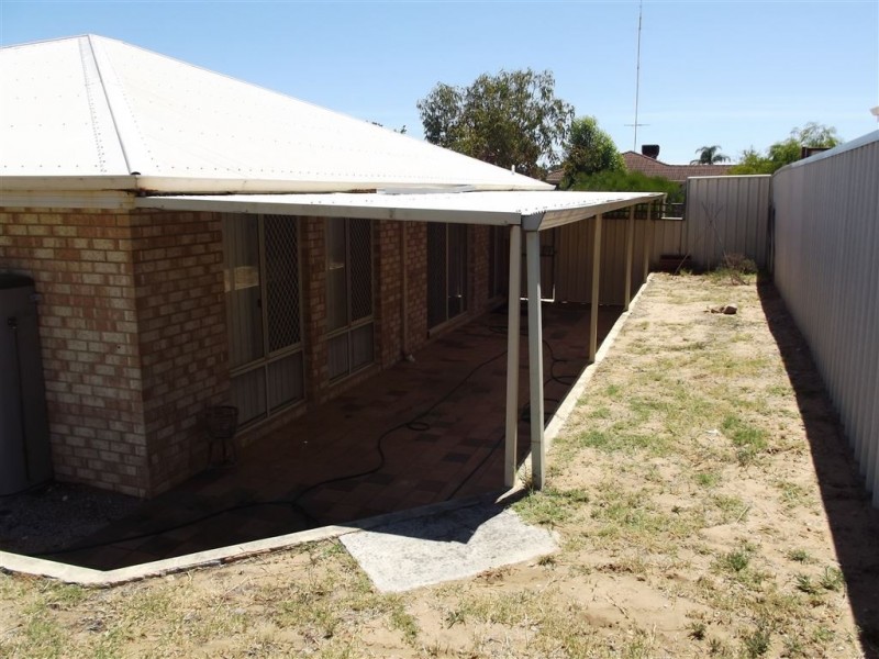 9 Pritchard Cross, Usher WA 6230