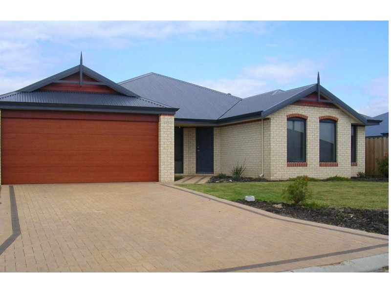 109 Barton Drive, Australind WA 6233