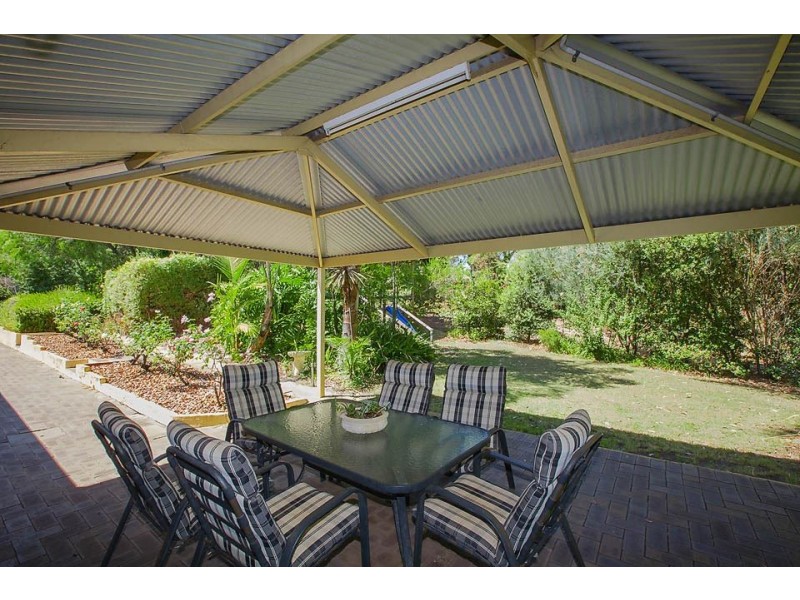 23 Green Way, Leschenault WA 6233