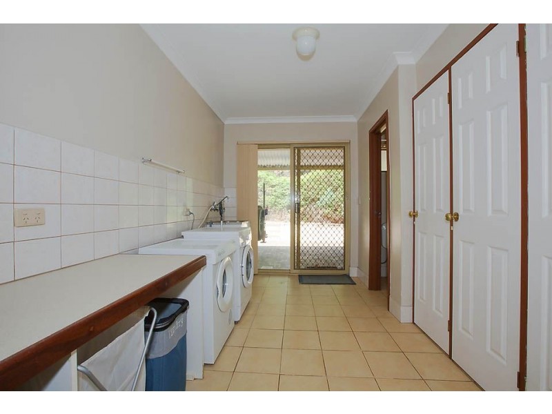 23 Green Way, Leschenault WA 6233