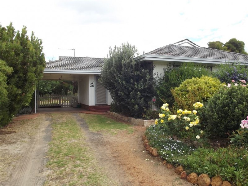 55 Hillman Street, Darkan WA 6392