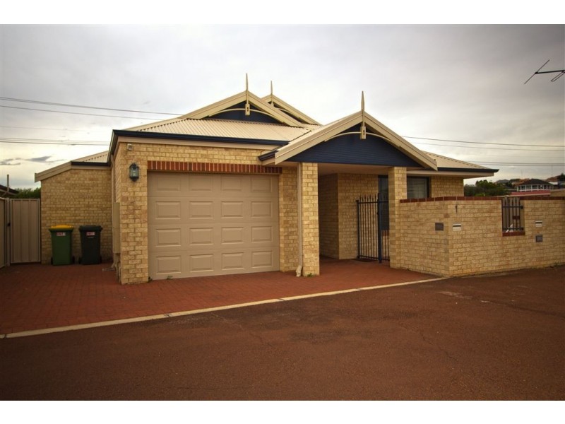 1/2 Parmelia Drive, Australind WA 6233