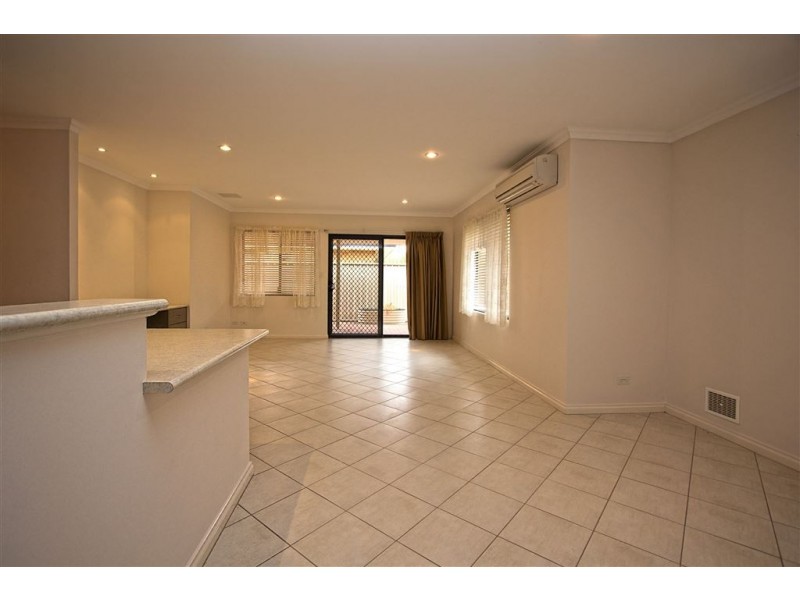 1/2 Parmelia Drive, Australind WA 6233