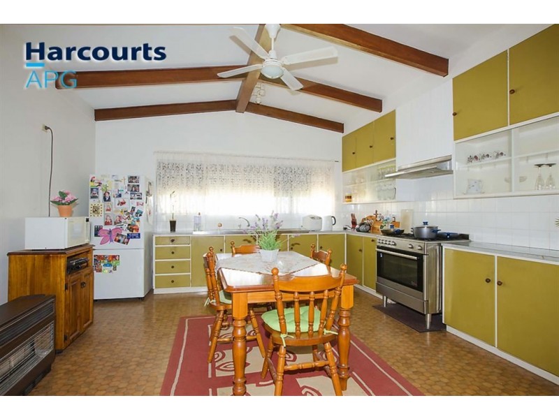 16 Floreat Street, South Bunbury WA 6230