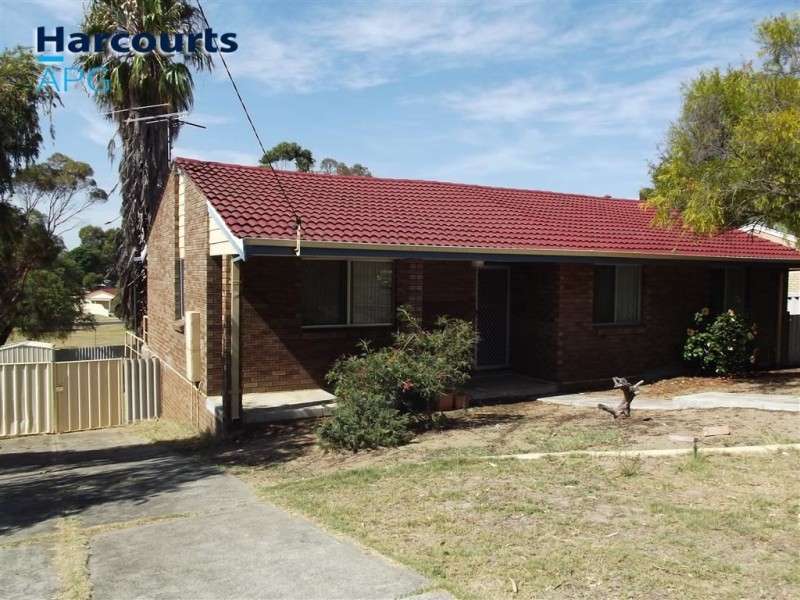 10 Jacaranda Crescent, Withers WA 6230