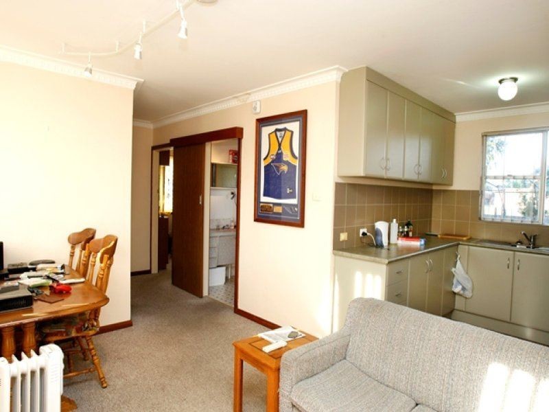 1/3 Holywell Street, South Bunbury WA 6230