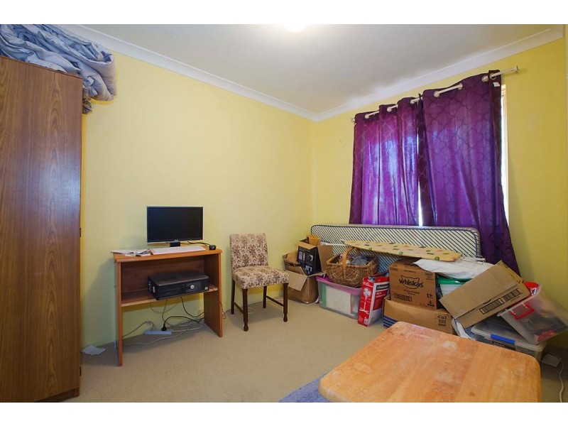 17 Whatman Way, Withers WA 6230